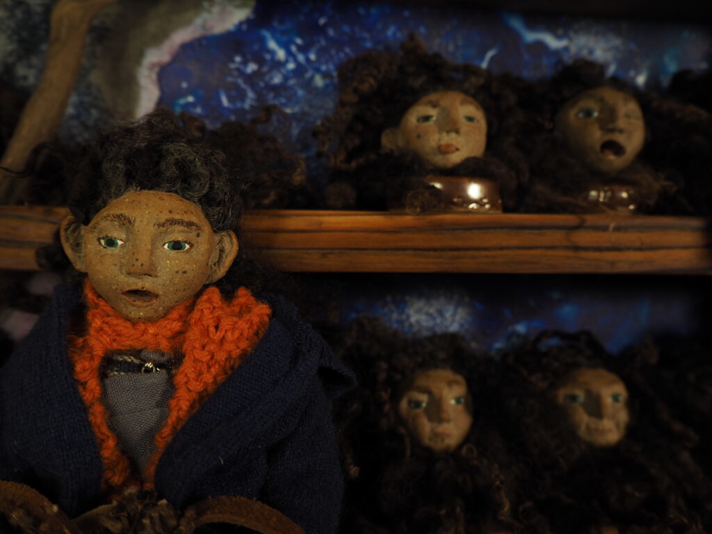 Surrounded by Heads